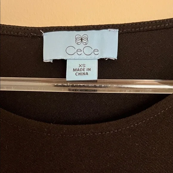 CeCe Lace Sleeve Stretch Crepe Blouse Rich Black XS - Picture 2 of 5